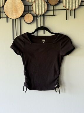 Justice Black Short-Sleeve Square Neck Cinch Tee Size M10